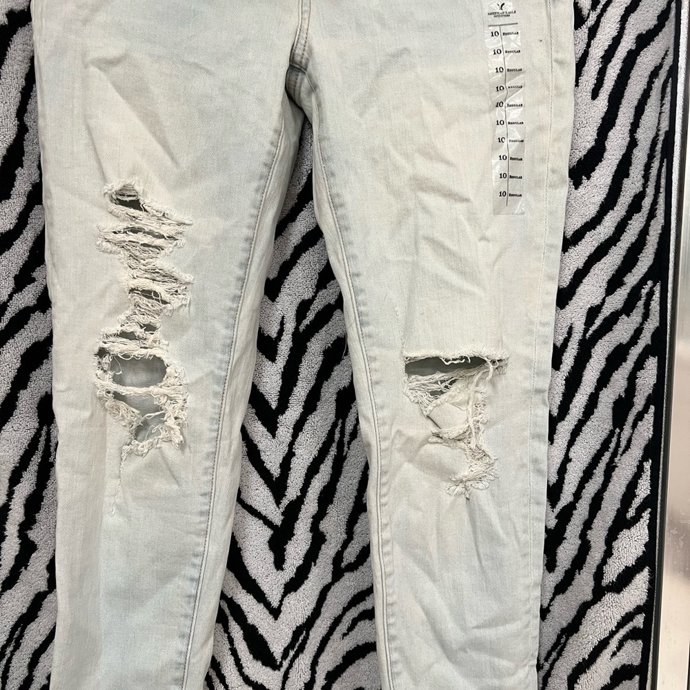 Jeans - Picture 3 of 3